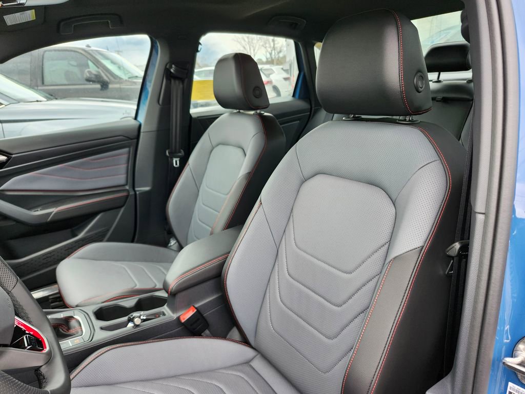 New 2026 Volkswagen Jetta GLI Autobahn FWD image 9