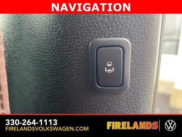 New 2025 Volkswagen ID. Buzz Pro S image 49