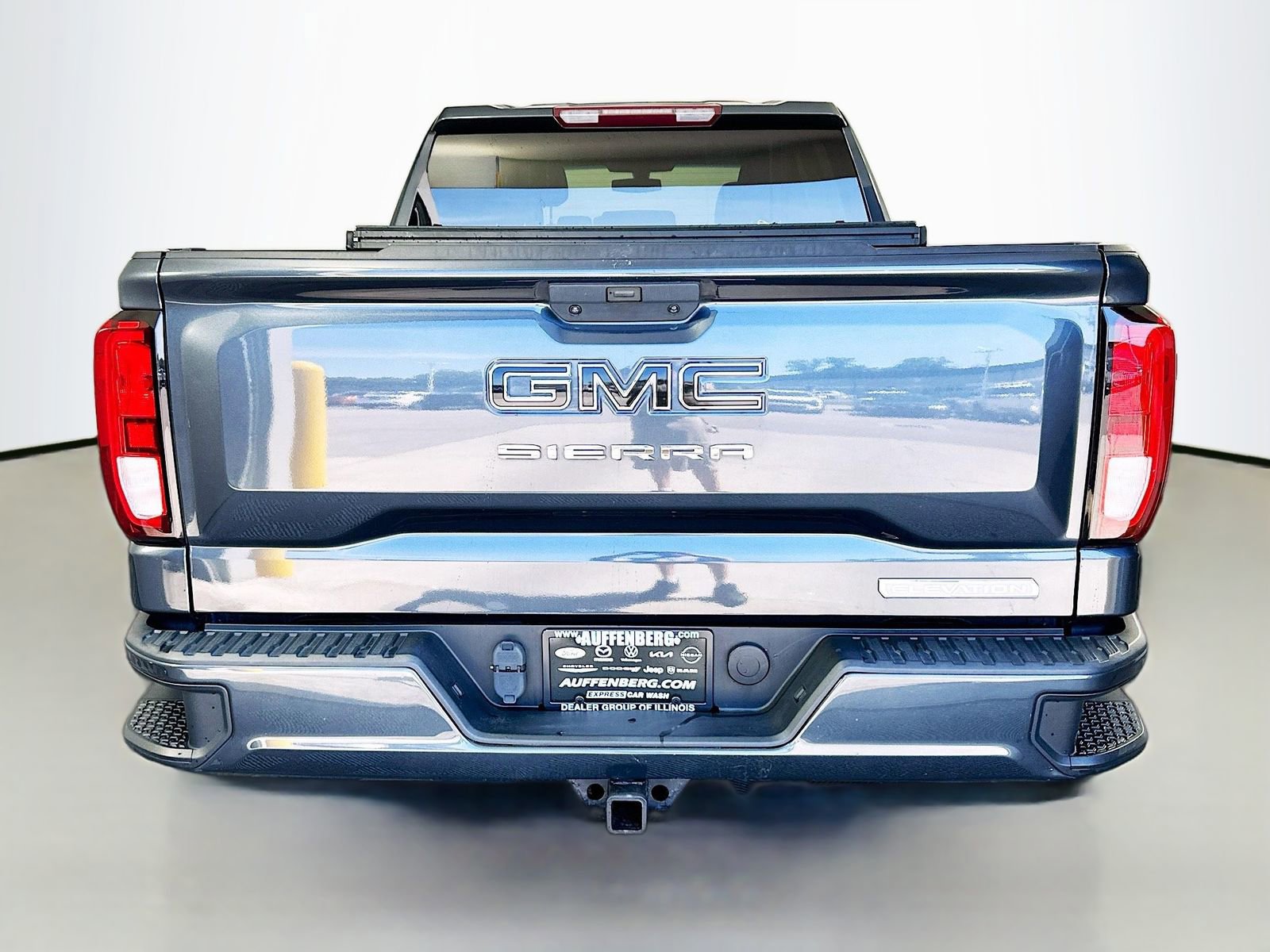 Used 2020 GMC Sierra 1500 Elevation w/ Elevation Value Package AWD/4WD image 6