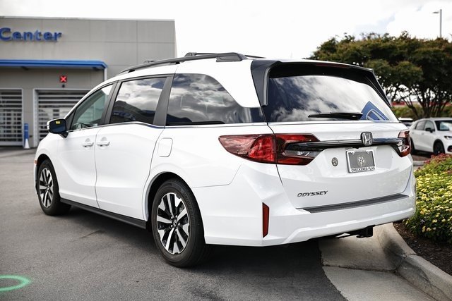 New 2026 Honda Odyssey EX-L image 9