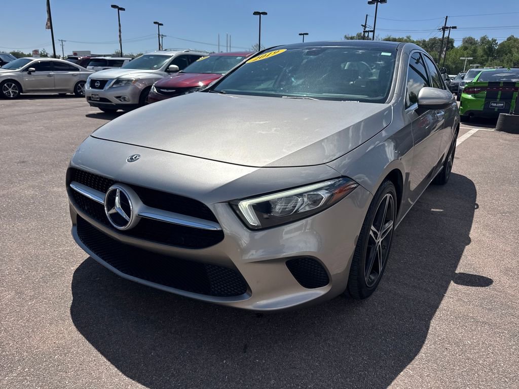 Used 2019 Mercedes-Benz A 220 4MATIC image 3