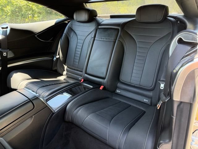 Used 2015 Mercedes-Benz S 550 4MATIC Coupe image 16