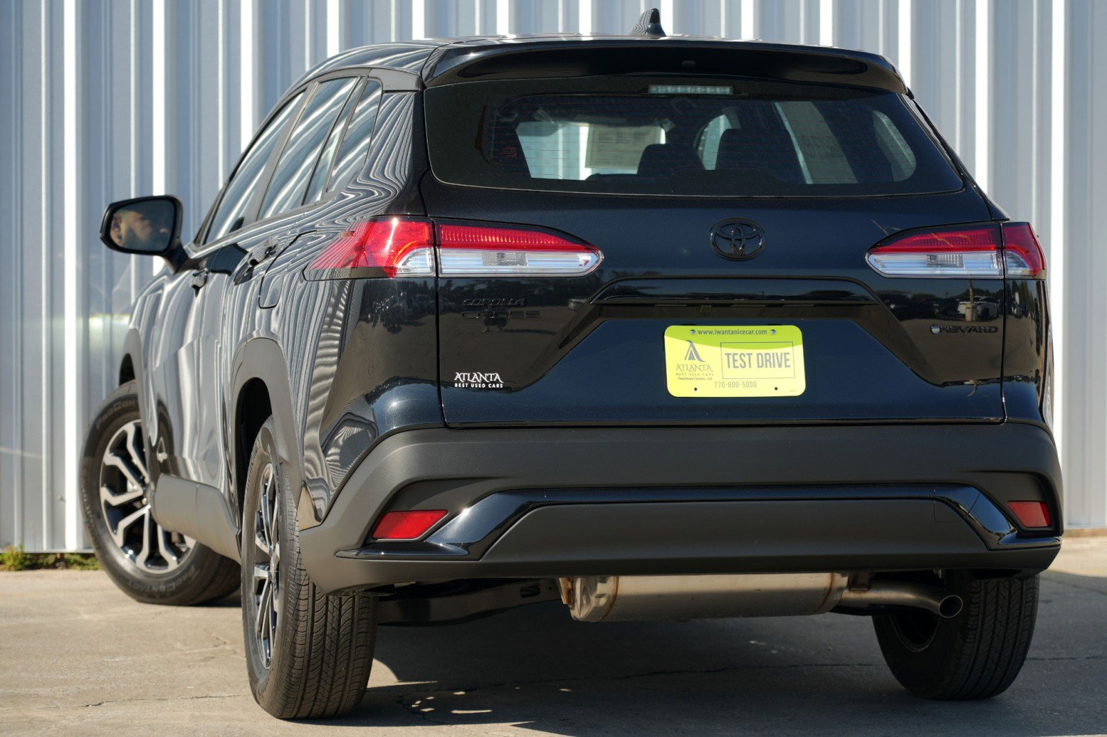 Used 2025 Toyota Corolla Cross AWD Hybrid image 4