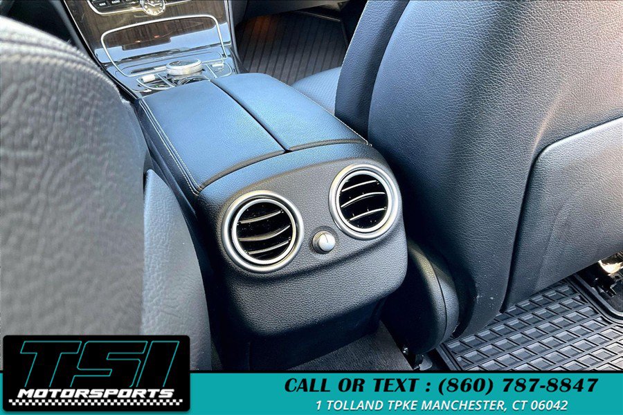 Used 2017 Mercedes-Benz C 300 4MATIC Sedan image 33