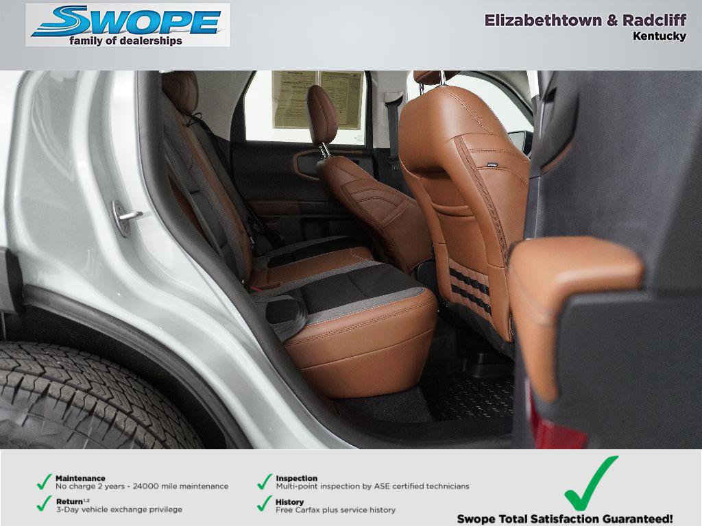 Used 2024 Ford Bronco Sport Outer Banks image 9