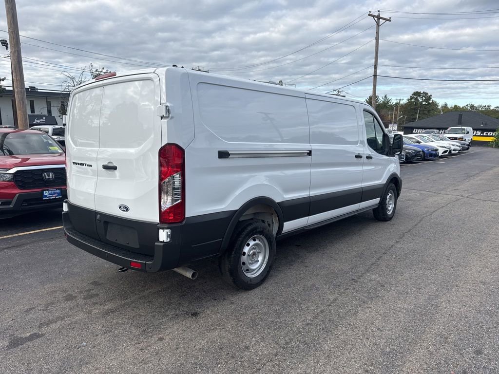 New 2026 Ford Transit 250 Low Roof RWD image 30