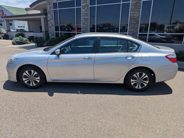 Used 2014 Honda Accord LX image 2