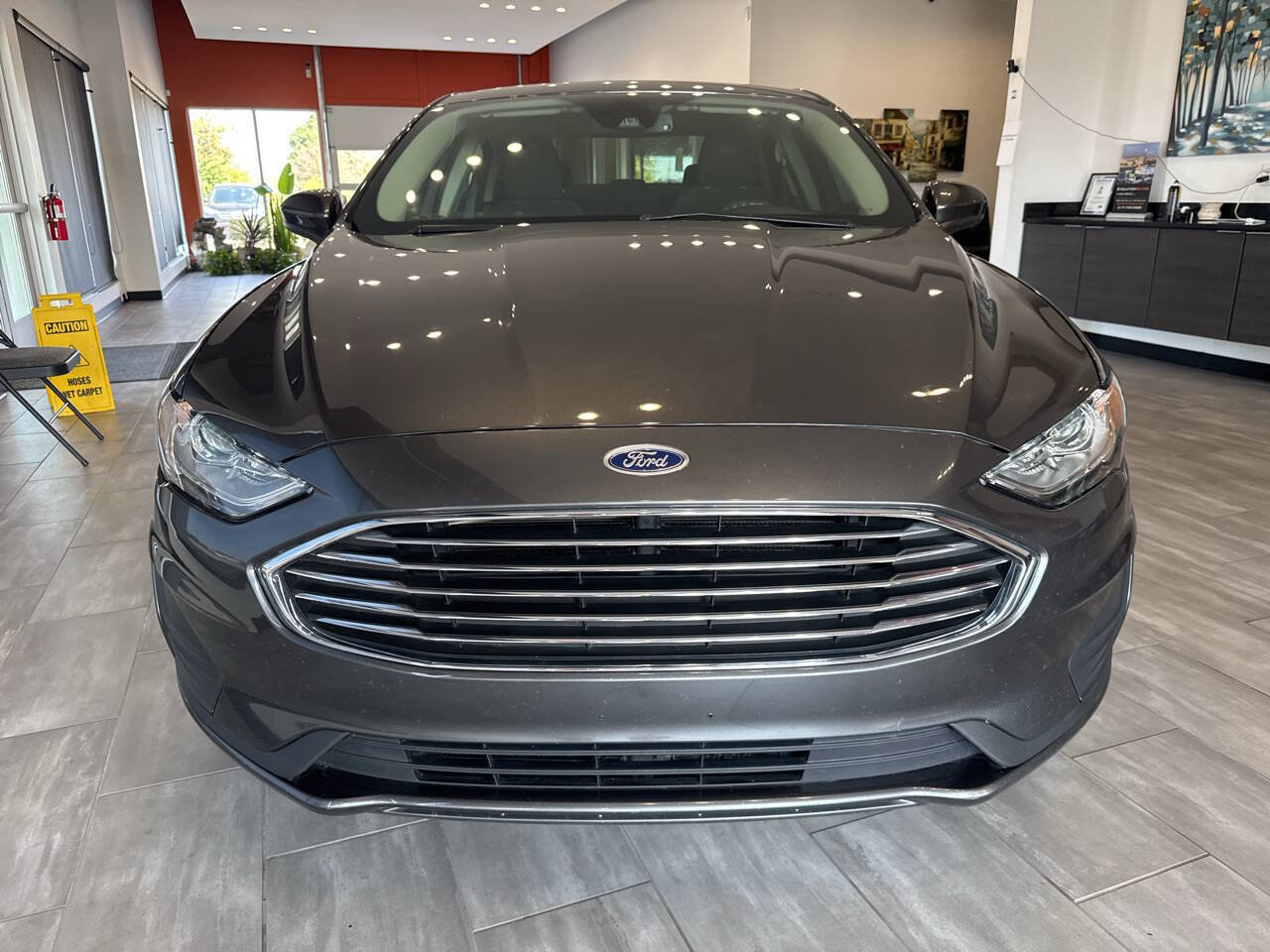 Used 2019 Ford Fusion SE image 5