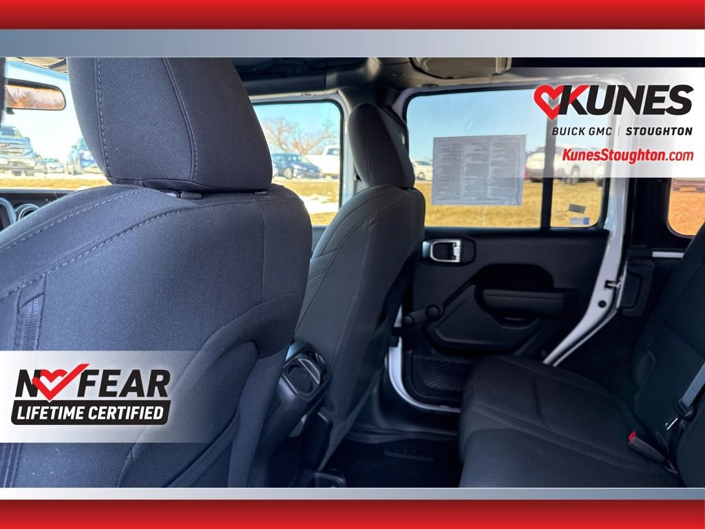 Used 2022 Jeep Wrangler Unlimited Sport AWD/4WD image 38