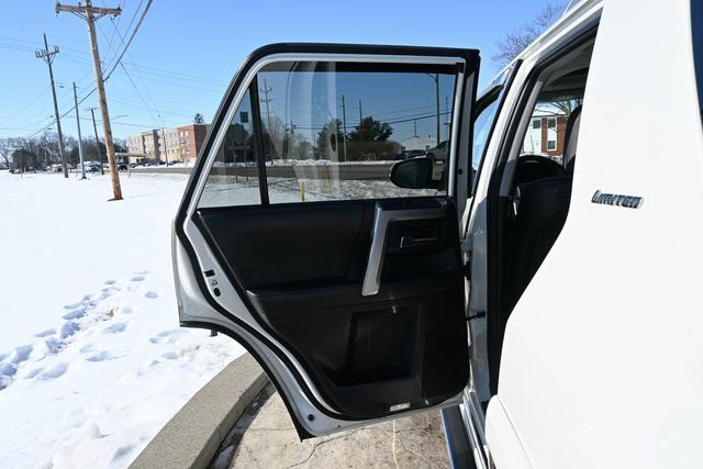 Used 2020 Toyota 4Runner Limited image 23