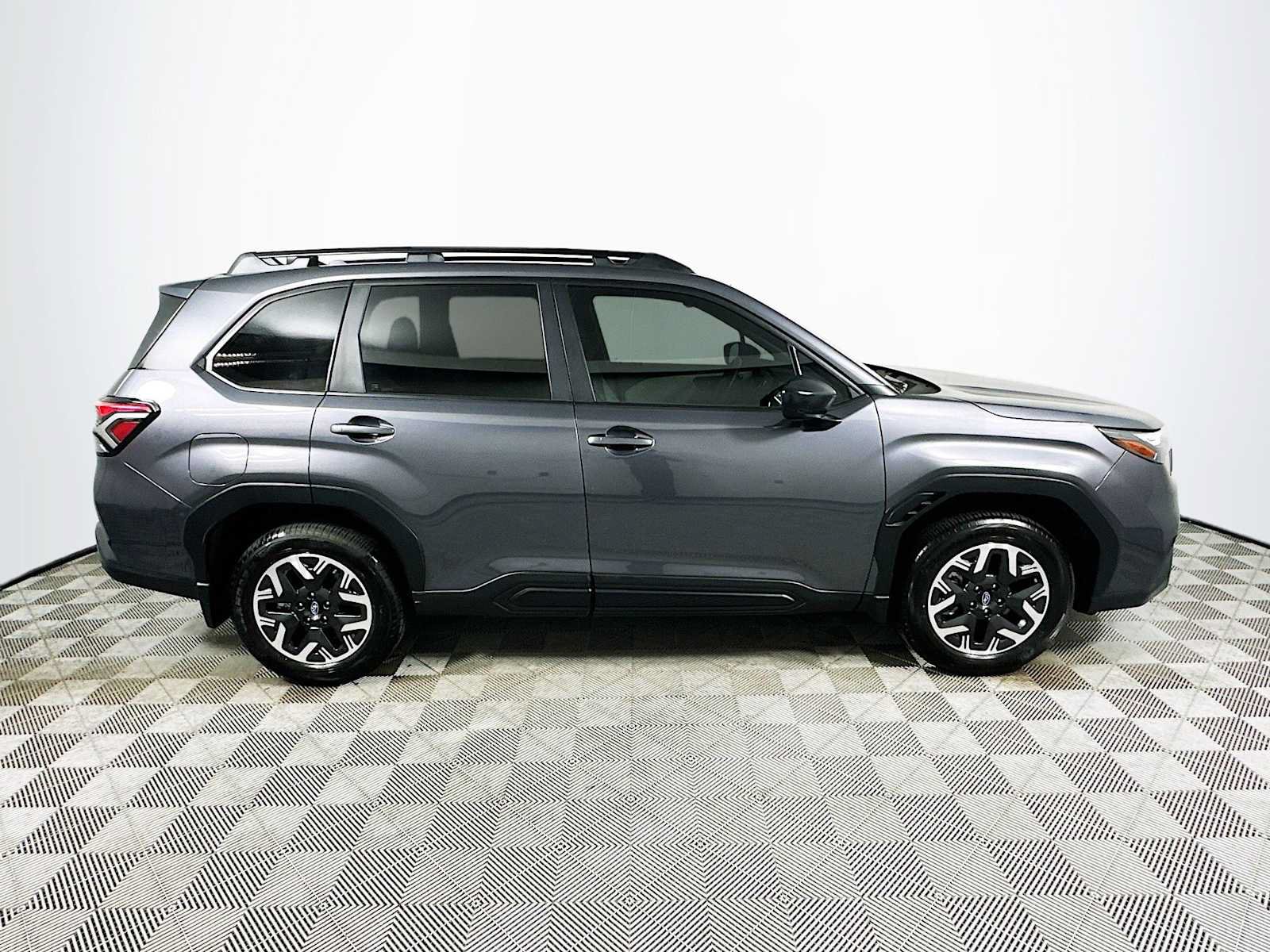 Used 2026 Subaru Forester w/ Base/Premium Package AWD/4WD image 8