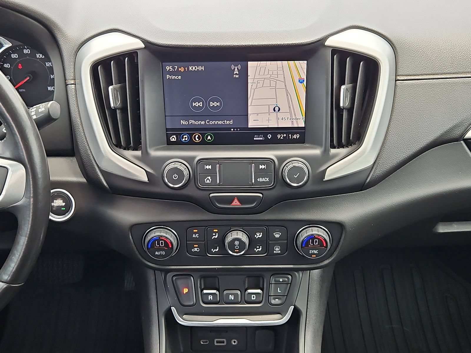 Used 2021 GMC Terrain SLT w/ Infotainment Package II AWD/4WD image 22