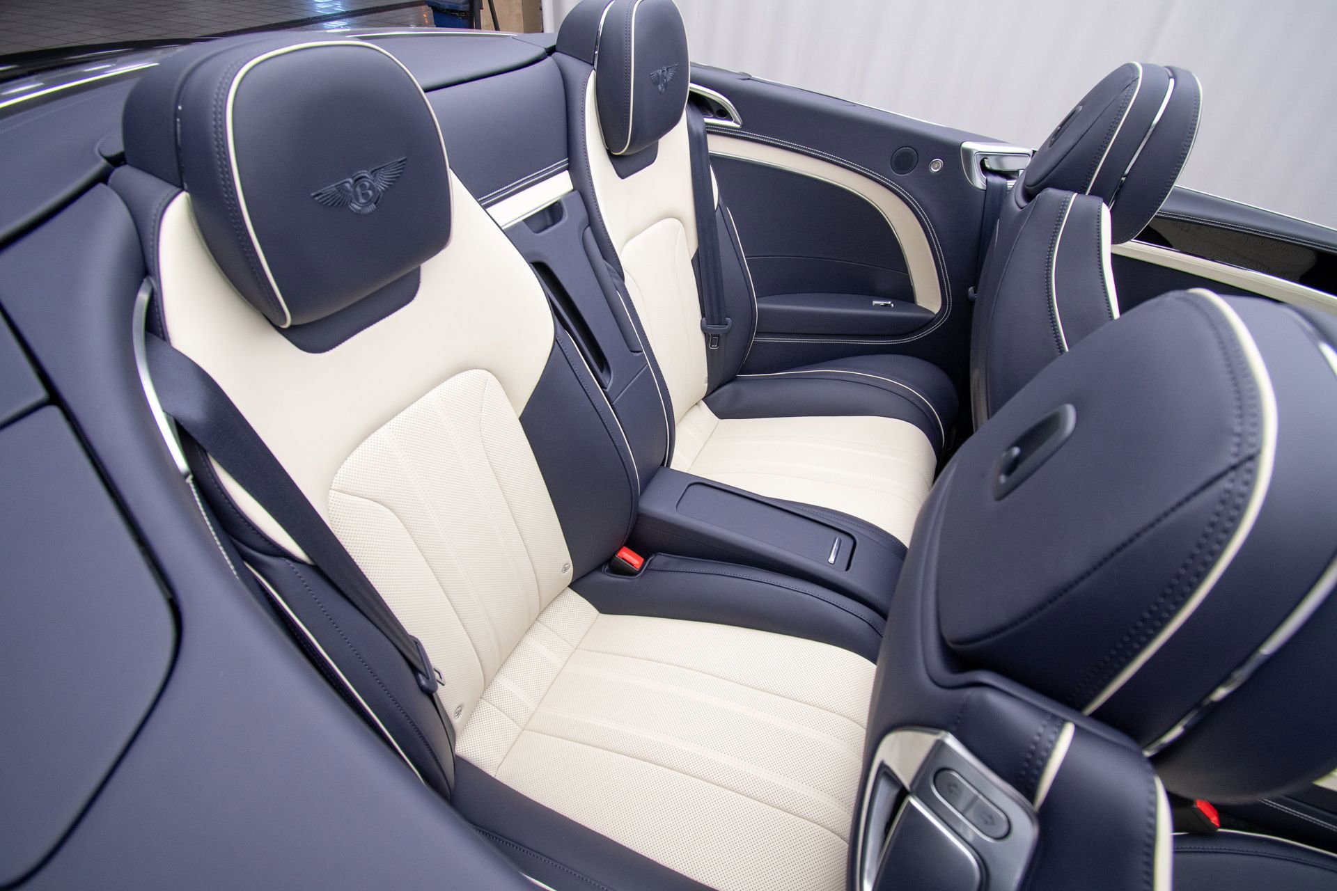 New 2026 Bentley Continental GTC image 21