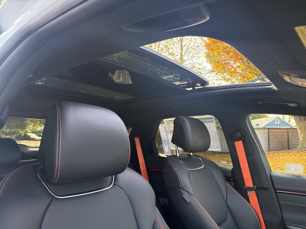 New 2026 Genesis GV70 3.5T Sport Advanced AWD/4WD image 37