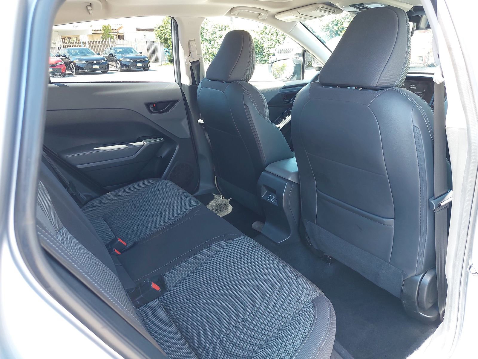 Certified 2024 Subaru Crosstrek 2.0i Premium image 11