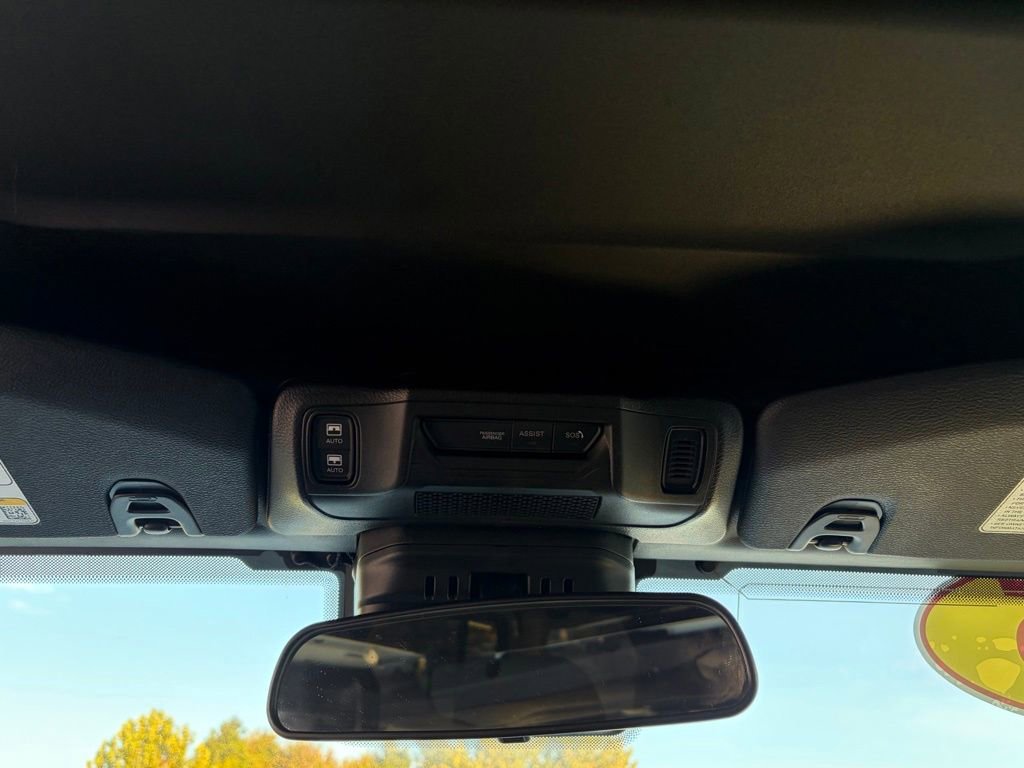 Used 2025 Jeep Wrangler Sahara w/ Safety Group image 21