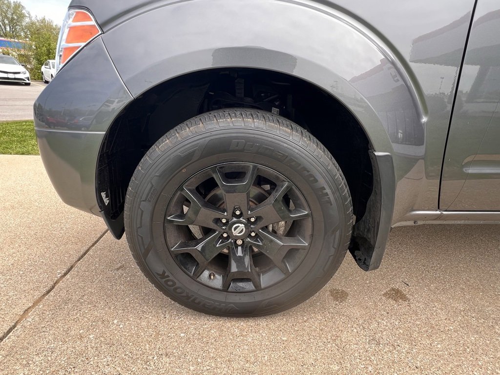 Used 2020 Nissan Frontier SV w/ Midnight Edition Floor Mats image 35