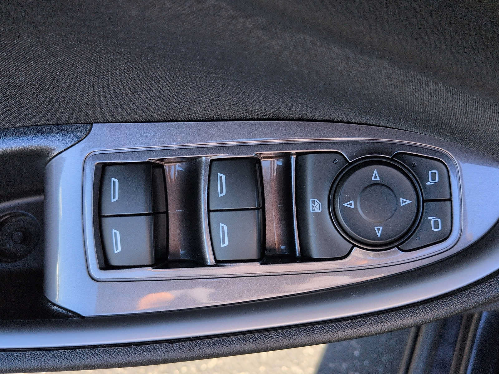 Used 2022 Chevrolet Malibu LS FWD image 13