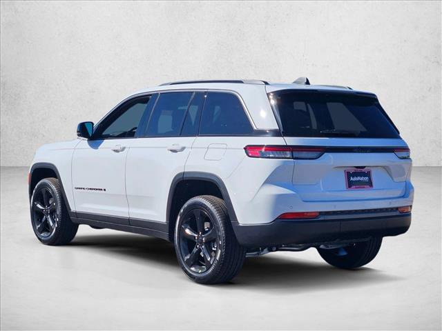 New 2026 Jeep Grand Cherokee Limited w/ Limited Altitude Package RWD image 9
