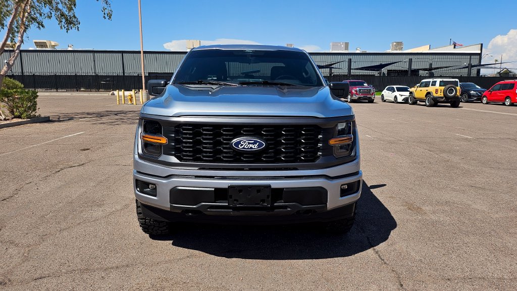 Used 2024 Ford F150 STX AWD/4WD image 3