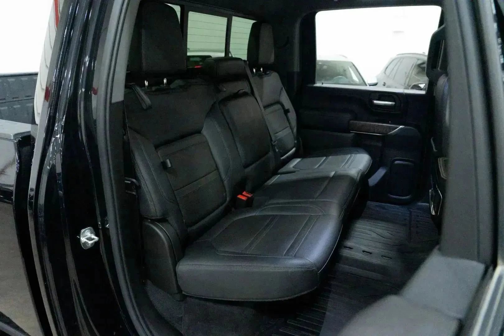 Used 2022 GMC Sierra 2500 Denali w/ Denali Ultimate Package image 30