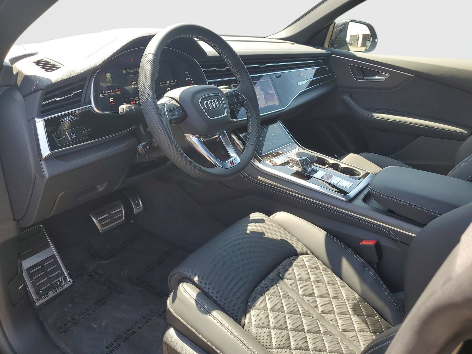 Used 2026 Audi SQ8 Premium Plus AWD/4WD image 19