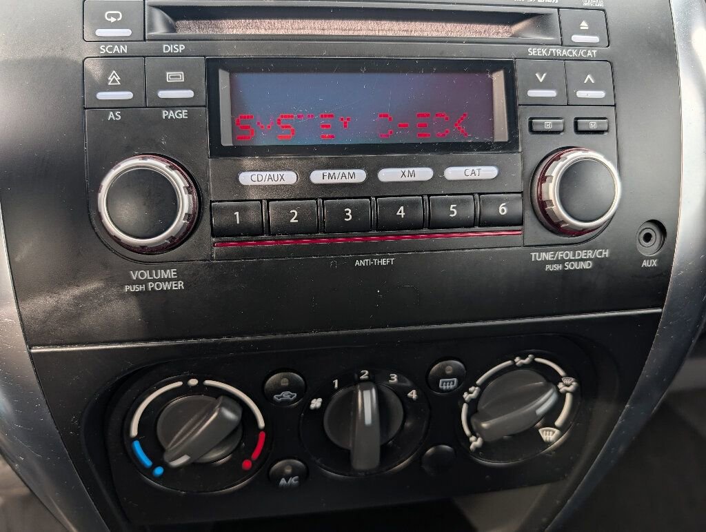 Used 2011 Suzuki SX4 AWD Hatchback image 21