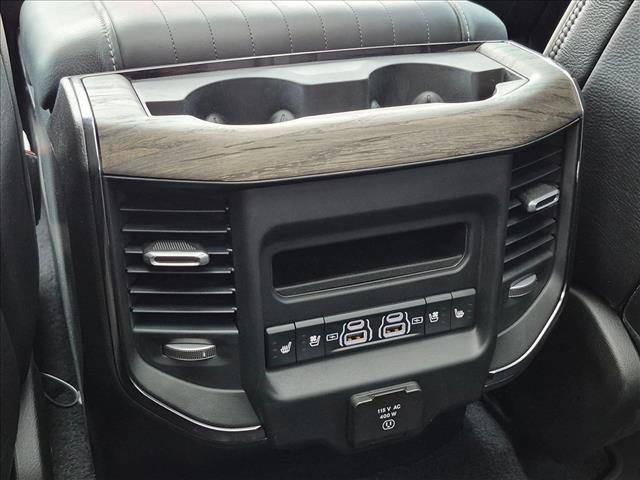 Used 2025 RAM 1500 Limited AWD/4WD image 17