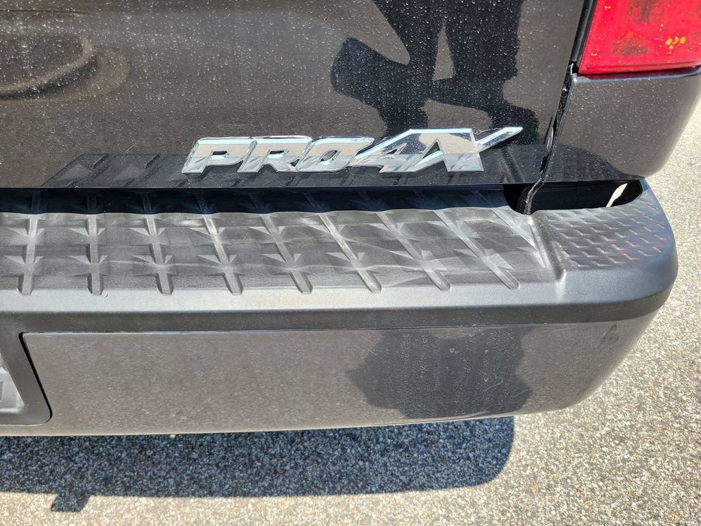 Used 2017 Nissan Titan PRO-4X AWD/4WD image 31