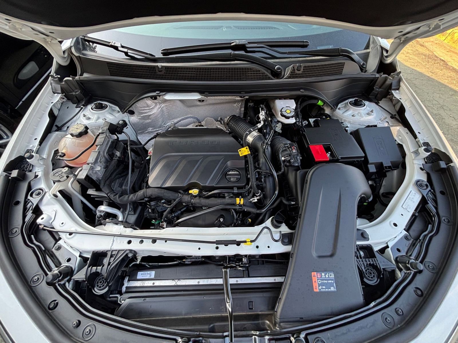 Used 2025 Buick Envista Sport Touring FWD image 33