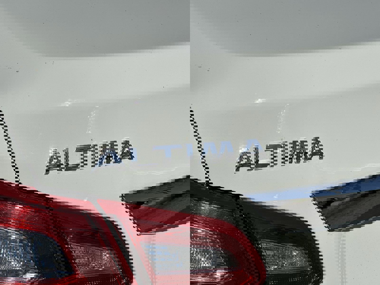 Used 2017 Nissan Altima 2.5 S w/ Power Driver Seat Package image 23