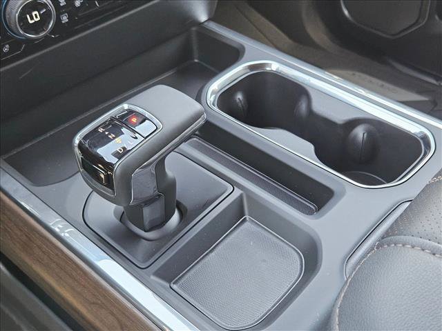 New 2026 Chevrolet Silverado 1500 High Country AWD/4WD image 13