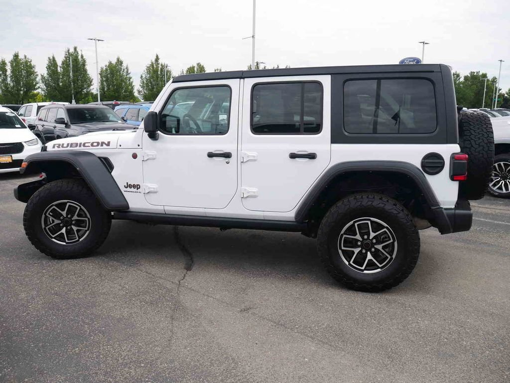 Used 2024 Jeep Wrangler Unlimited Rubicon AWD/4WD image 20