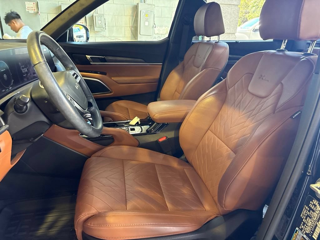 Certified 2025 Kia Telluride SX Prestige X-Line AWD/4WD image 14