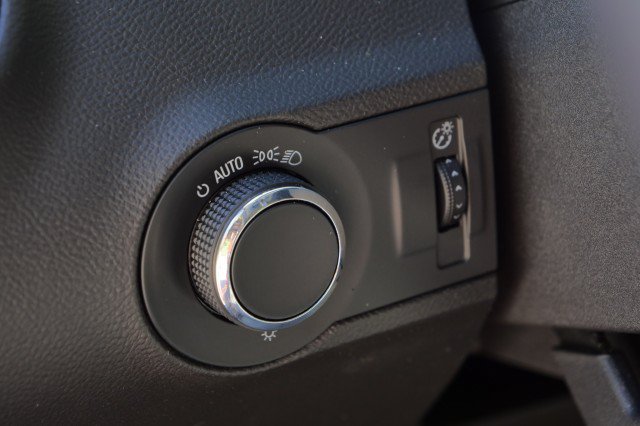 Used 2010 Chevrolet Camaro SS w/ RS Package RWD image 25