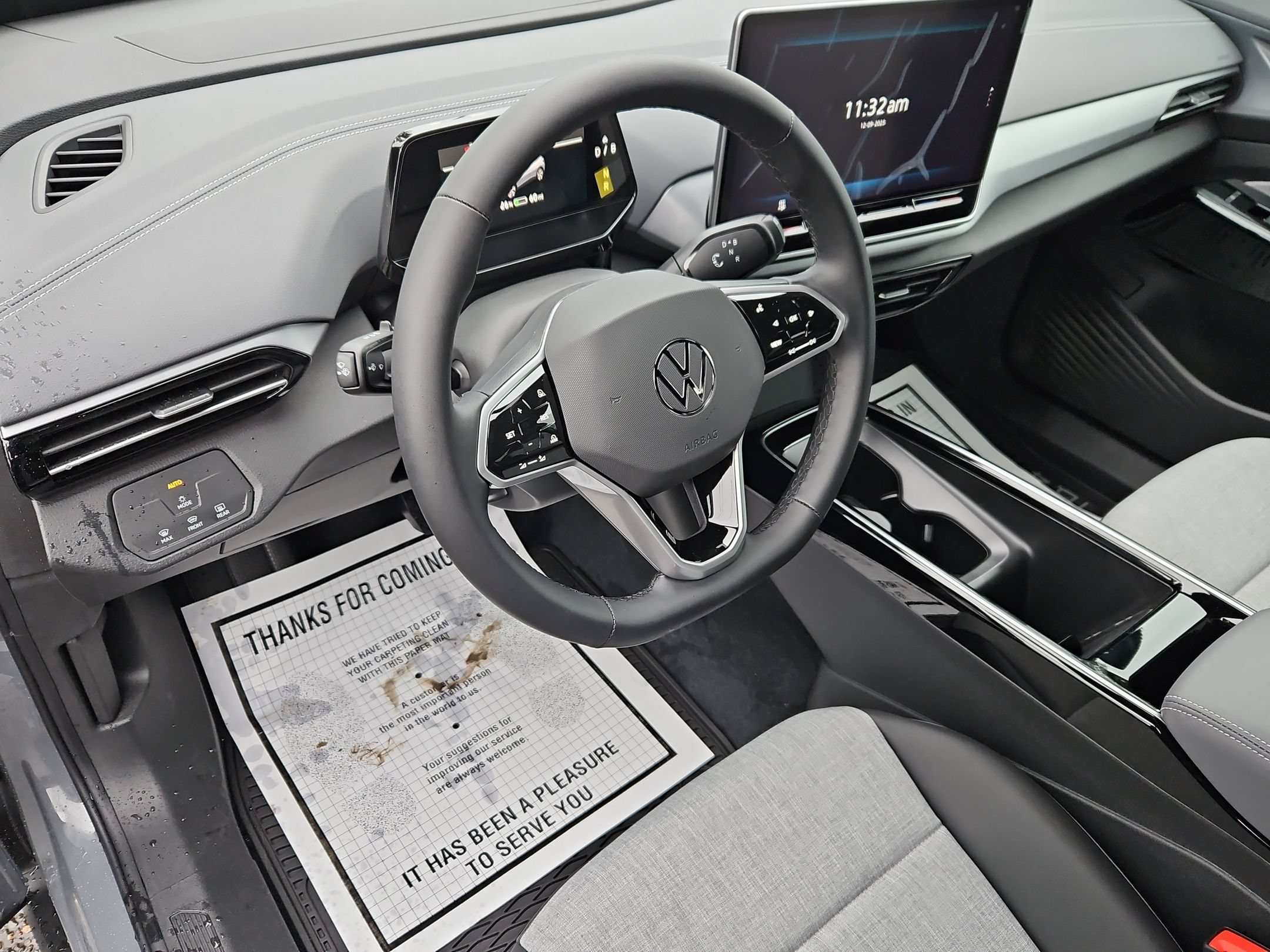 New 2026 Volkswagen ID.4 Pro AWD/4WD image 12