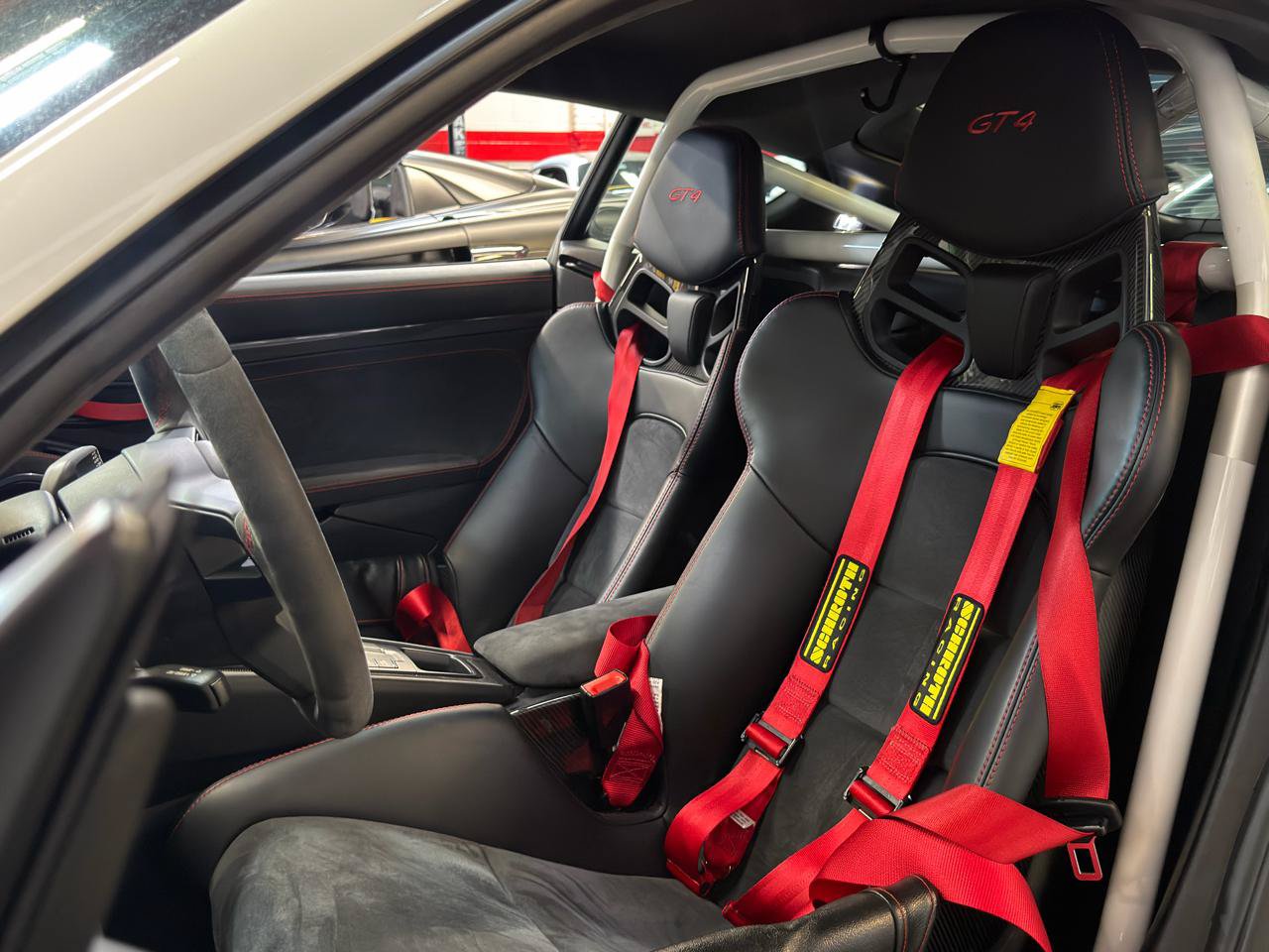Used 2016 Porsche Cayman GT4 RWD image 25