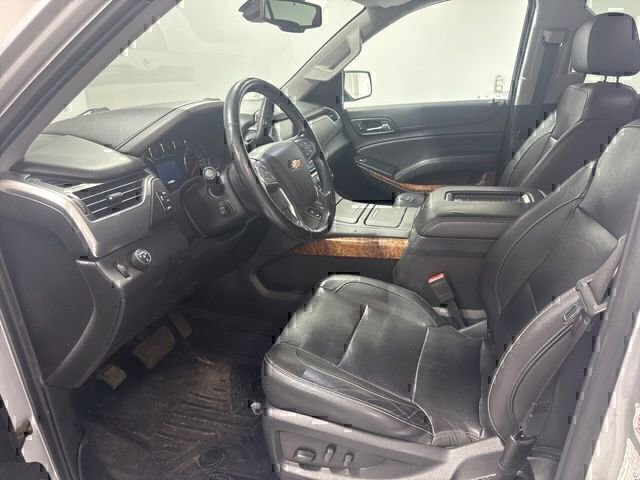 Used 2020 Chevrolet Suburban Premier RWD image 12