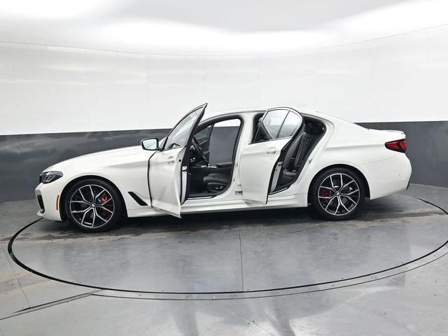 Used 2023 BMW 530i xDrive w/ M Sport Package image 42