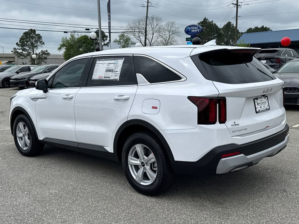 New 2026 Kia Sorento LX image 5