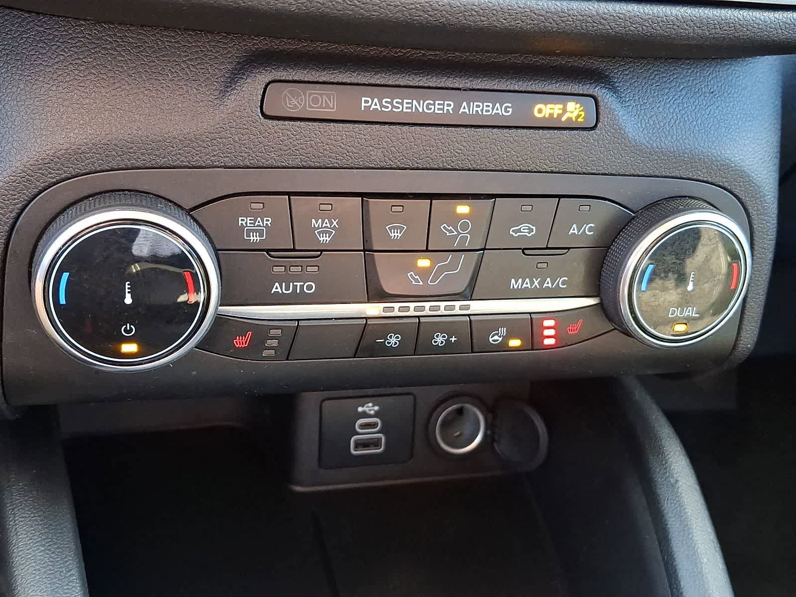 Used 2024 Ford Escape Active AWD/4WD image 15