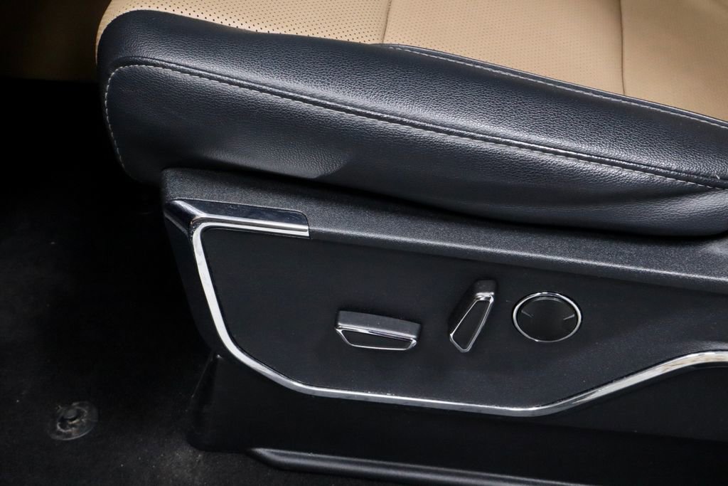 Certified 2023 Ford F150 Lariat w/ Equipment Group 502A High image 23