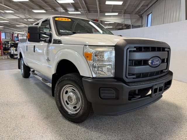 Used 2014 Ford F250 XL w/ Power Equipment Group AWD/4WD image 1