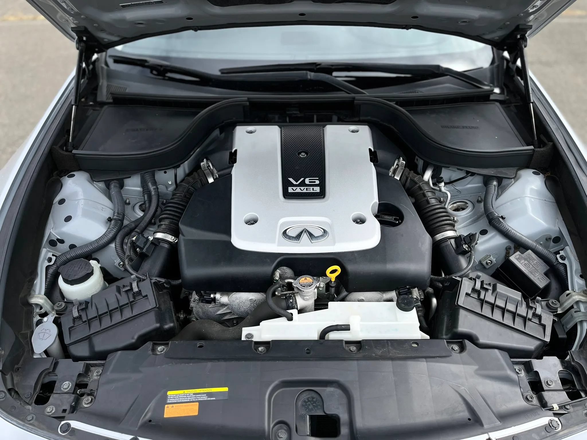 Used 2015 INFINITI Q40 w/ Navigation Package RWD image 20