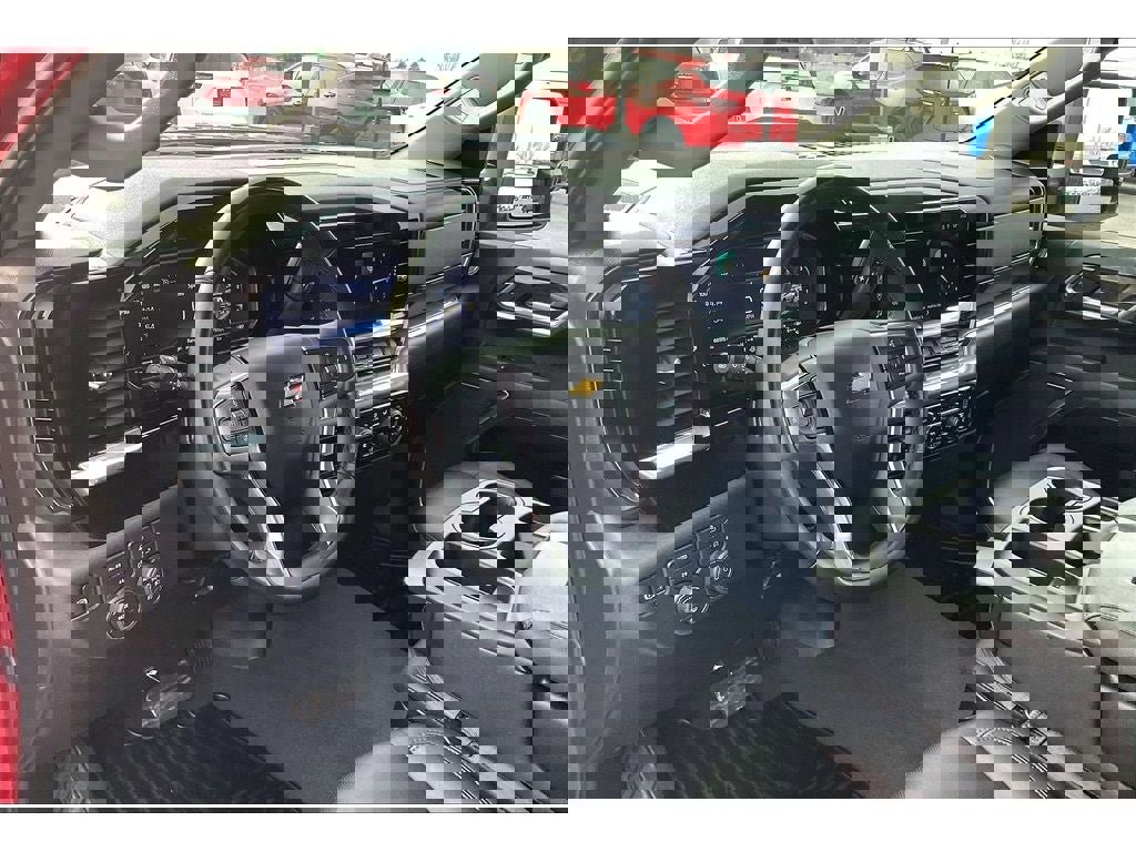 Used 2025 Chevrolet Silverado 3500 LTZ image 16