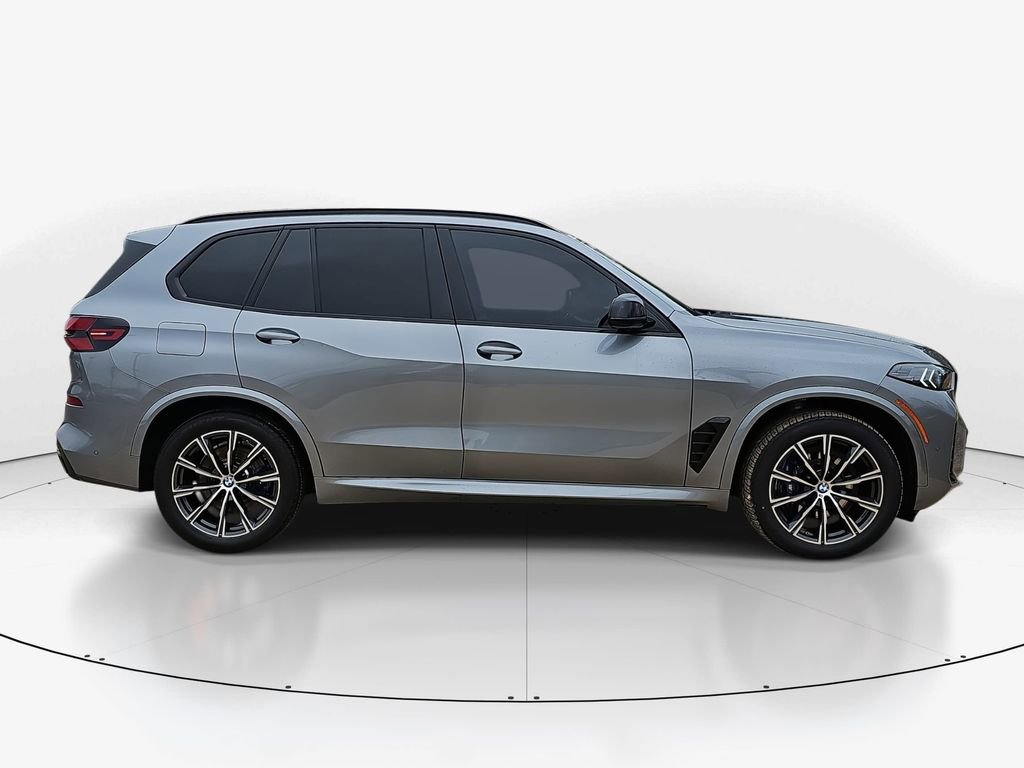 Used 2024 BMW X5 M60i w/ Executive Package image 9