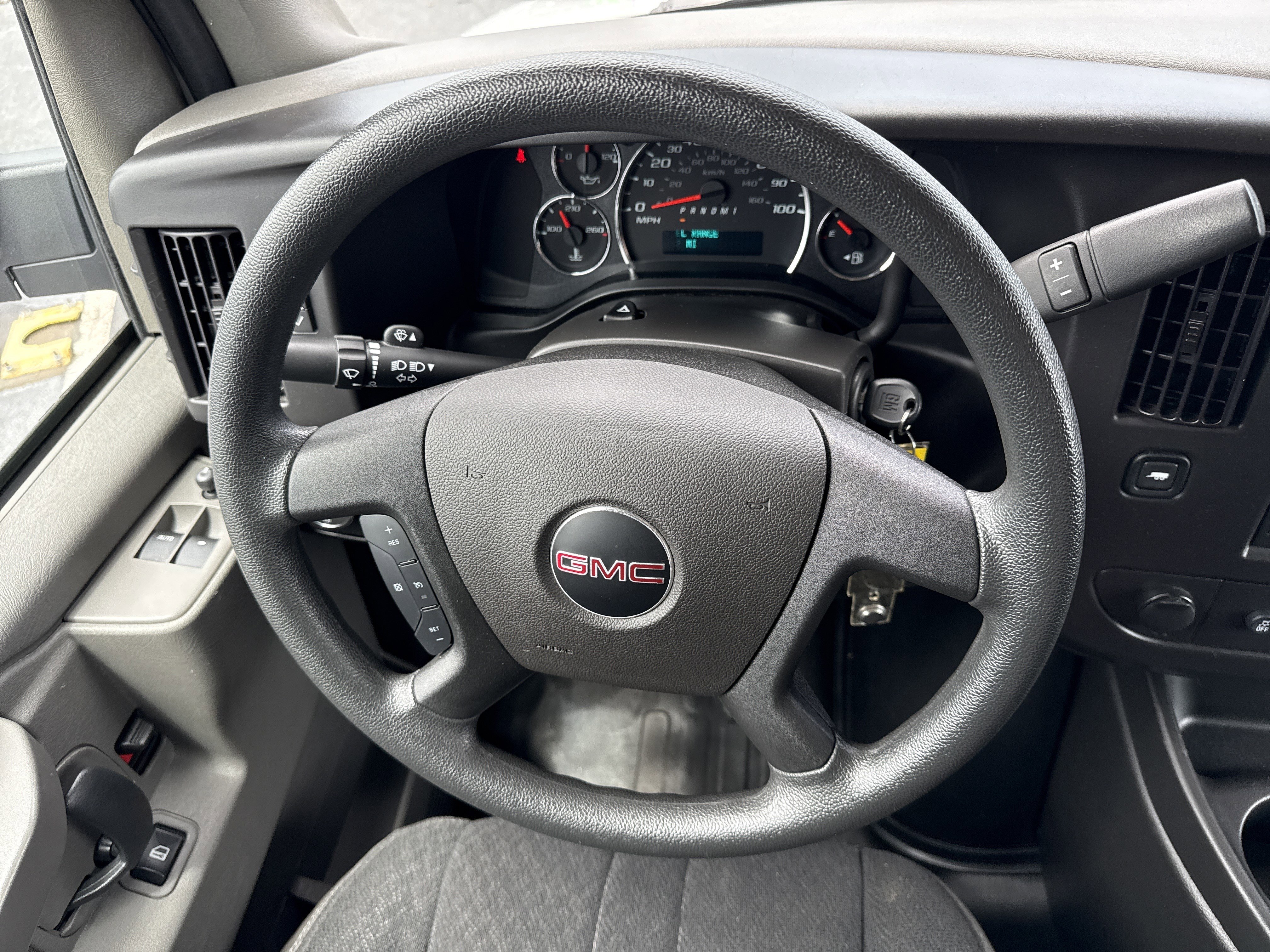 Used 2024 GMC Savana 2500 w/ Driver Convenience Package RWD image 18