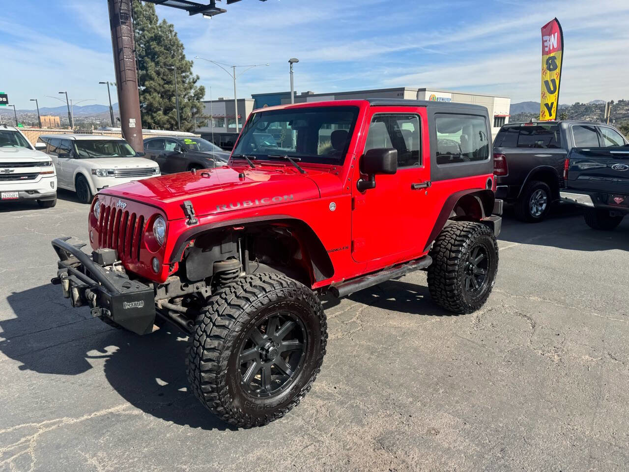 Used 2017 Jeep Wrangler Rubicon w/ Power Convenience Group image 12