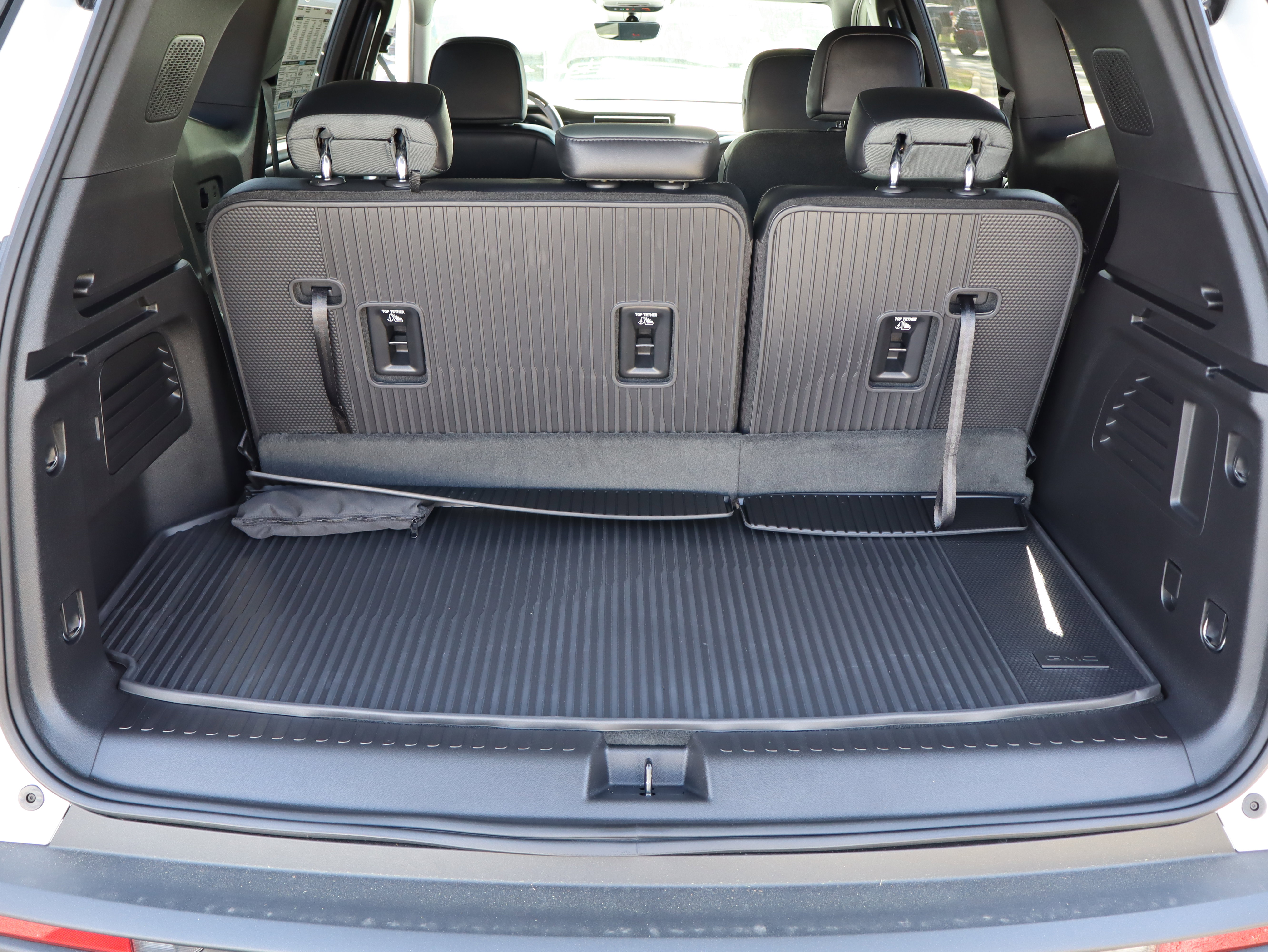 New 2026 GMC Acadia AT4 w/ Super Cruise Package image 40