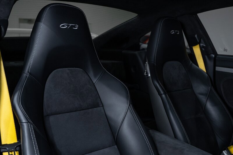 Used 2015 Porsche 911 GT3 RWD image 57